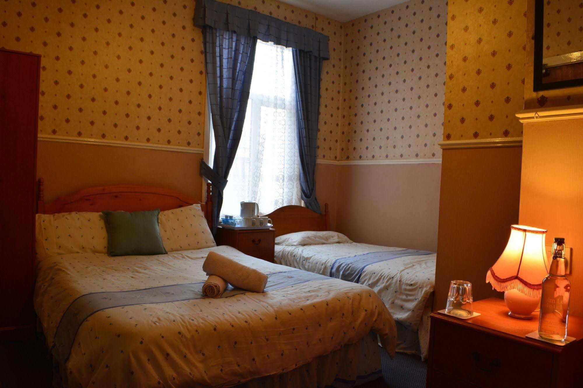 Holm Lea Hotel Blackpool Exteriör bild